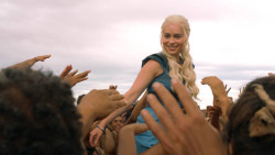 extant_GameOfThrones_3x10-Mhysa_6489
