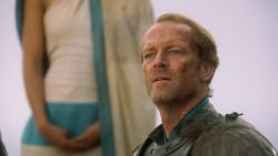 extant_GameOfThrones_3x10-Mhysa_6493