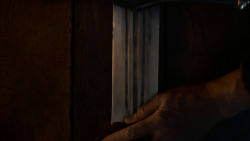 extant_GameOfThrones_4x01-TwoSwords_0052