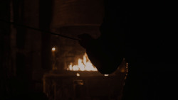 extant_GameOfThrones_4x01-TwoSwords_0059