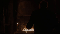 extant_GameOfThrones_4x01-TwoSwords_0063