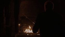 extant_GameOfThrones_4x01-TwoSwords_0065