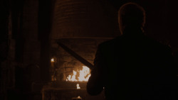 extant_GameOfThrones_4x01-TwoSwords_0070