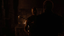 extant_GameOfThrones_4x01-TwoSwords_0077