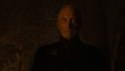 extant_GameOfThrones_4x01-TwoSwords_0116