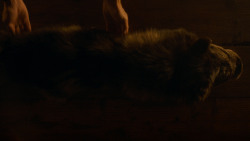extant_GameOfThrones_4x01-TwoSwords_0174