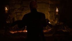 extant_GameOfThrones_4x01-TwoSwords_0188