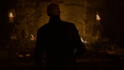 extant_GameOfThrones_4x01-TwoSwords_0189