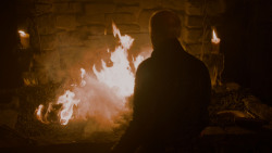 extant_GameOfThrones_4x01-TwoSwords_0192