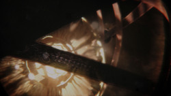 extant_GameOfThrones_4x01-TwoSwords_0219