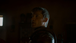 extant_GameOfThrones_4x01-TwoSwords_0419