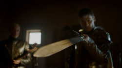 extant_GameOfThrones_4x01-TwoSwords_0432