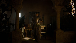 extant_GameOfThrones_4x01-TwoSwords_0437