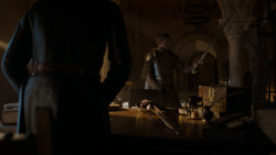 extant_GameOfThrones_4x01-TwoSwords_0453