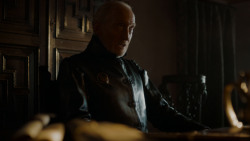 extant_GameOfThrones_4x01-TwoSwords_0458