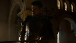 extant_GameOfThrones_4x01-TwoSwords_0465