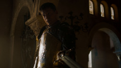 extant_GameOfThrones_4x01-TwoSwords_0473