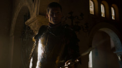 extant_GameOfThrones_4x01-TwoSwords_0480