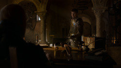 extant_GameOfThrones_4x01-TwoSwords_0504