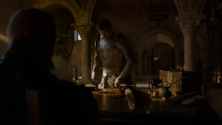 extant_GameOfThrones_4x01-TwoSwords_0517