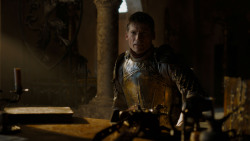 extant_GameOfThrones_4x01-TwoSwords_0540