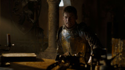 extant_GameOfThrones_4x01-TwoSwords_0541