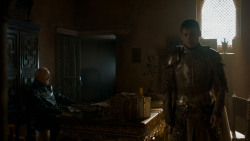 extant_GameOfThrones_4x01-TwoSwords_0586