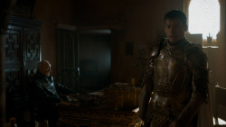 extant_GameOfThrones_4x01-TwoSwords_0588