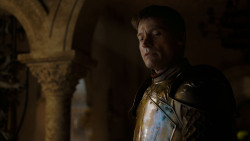 extant_GameOfThrones_4x01-TwoSwords_0692