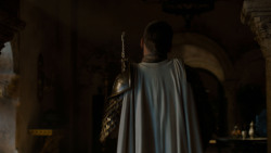 extant_GameOfThrones_4x01-TwoSwords_0719