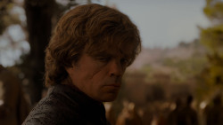 extant_GameOfThrones_4x01-TwoSwords_0733
