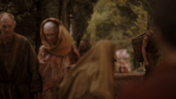 extant_GameOfThrones_4x01-TwoSwords_0749