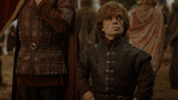 extant_GameOfThrones_4x01-TwoSwords_0777