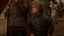 extant_GameOfThrones_4x01-TwoSwords_0796