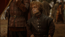 extant_GameOfThrones_4x01-TwoSwords_0798