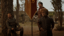 extant_GameOfThrones_4x01-TwoSwords_0802