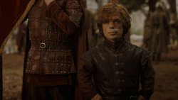 extant_GameOfThrones_4x01-TwoSwords_0830
