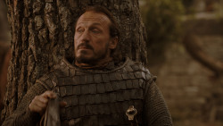 extant_GameOfThrones_4x01-TwoSwords_0833