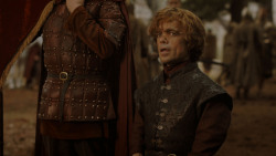 extant_GameOfThrones_4x01-TwoSwords_0836
