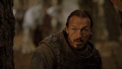 extant_GameOfThrones_4x01-TwoSwords_0851