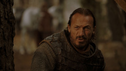 extant_GameOfThrones_4x01-TwoSwords_0853