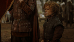 extant_GameOfThrones_4x01-TwoSwords_0855