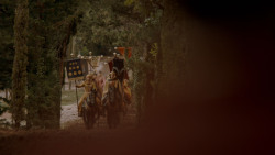 extant_GameOfThrones_4x01-TwoSwords_0868