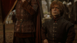 extant_GameOfThrones_4x01-TwoSwords_0877