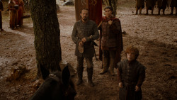 extant_GameOfThrones_4x01-TwoSwords_0914