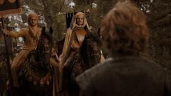 extant_GameOfThrones_4x01-TwoSwords_0917
