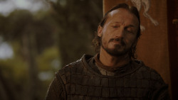 extant_GameOfThrones_4x01-TwoSwords_0956