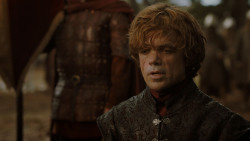 extant_GameOfThrones_4x01-TwoSwords_0958