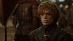 extant_GameOfThrones_4x01-TwoSwords_0959