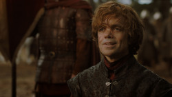 extant_GameOfThrones_4x01-TwoSwords_0964